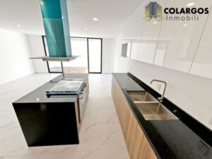 Casa En Venta, El Paraíso Residencial, Blvrd. Bosques De Sta Anita; Tlajomulco De Zúñiga, Jalisco