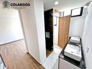 Casa En Venta, El Paraíso Residencial, Blvrd. Bosques De Sta Anita; Tlajomulco De Zúñiga, Jalisco